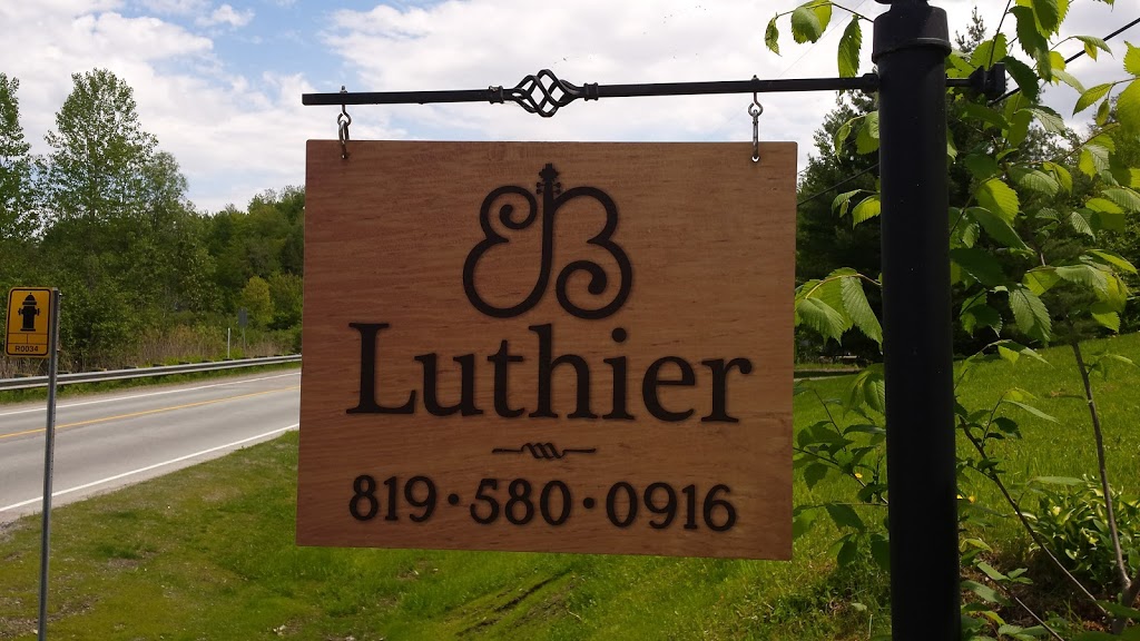 Etienne Bolduc Luthier | 4708 Boulevard de lUniversité, Sherbrooke, QC J1N 0B4, Canada | Phone: (819) 580-0916