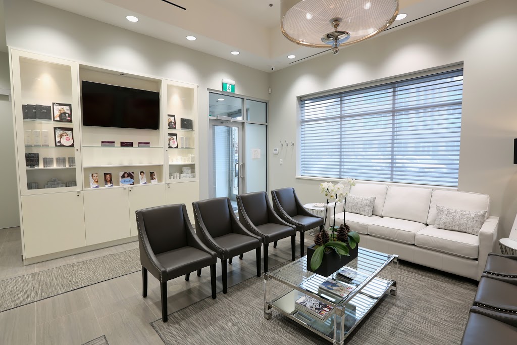 The York Plastic Surgery Centre | 490 Harry Walker Pkwy S #4, Newmarket, ON L3Y 0B3, Canada | Phone: (905) 898-2519