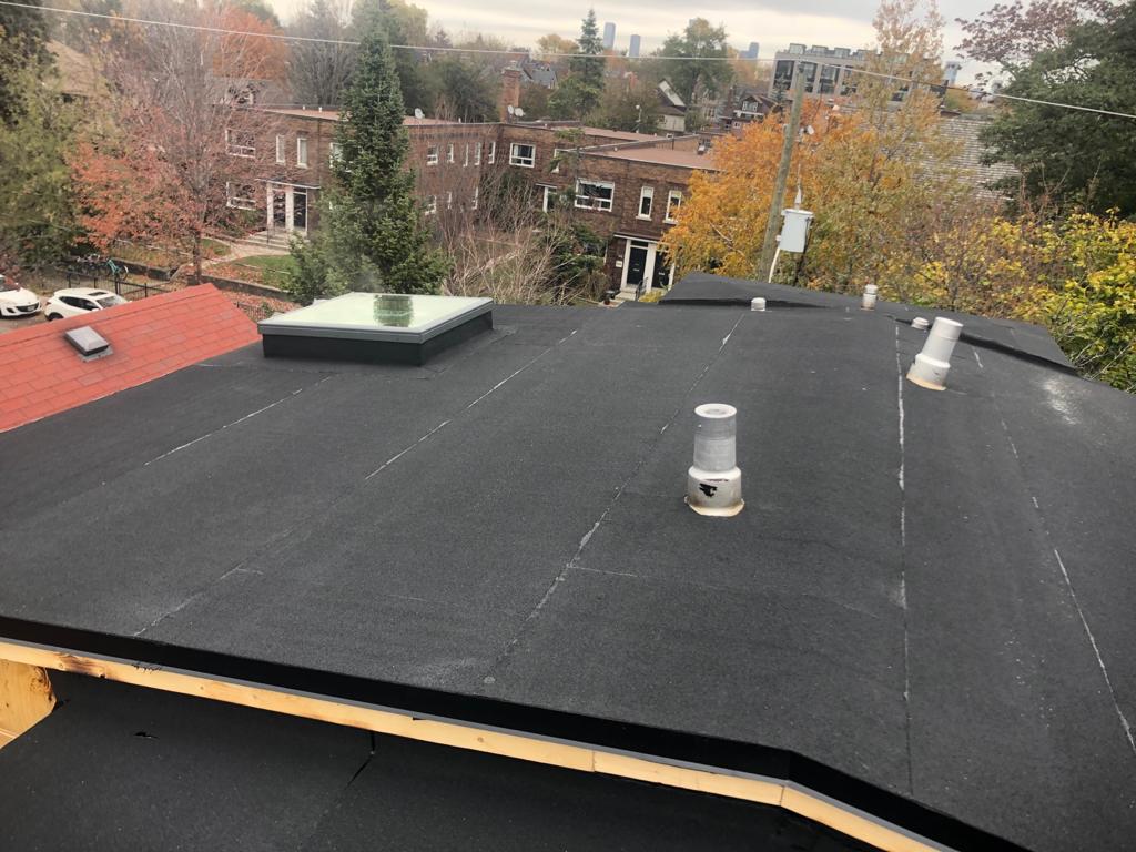 Valadao Roofing .Shingles and flat roof . | 324 Lauder Ave, Toronto, ON M6E 3H6, Canada | Phone: (647) 770-7635