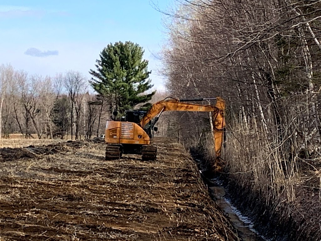 Excavation S.D. Mc Duff Inc. | 406 Rue Benoît, Saint-Amable, QC J0L 1N0, Canada | Phone: (514) 245-2790