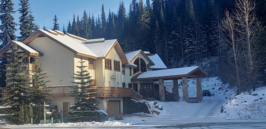 Pinnacle Lodge | 2503 Eagle Ct, Sun Peaks, BC V0E 5N0, Canada | Phone: (250) 578-7136