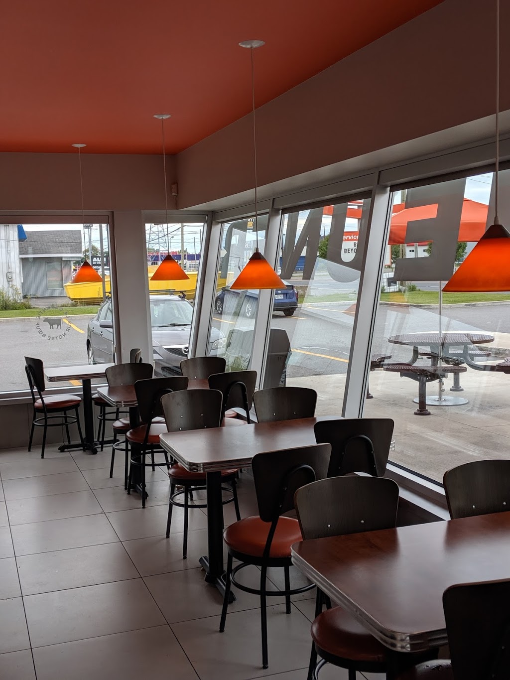 A&W Canada | 555 Rte 131, Notre-Dame-des-Prairies, QC J6E 0M1, Canada | Phone: (450) 756-2169