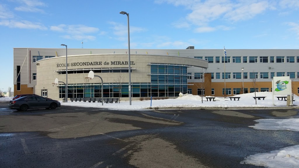 School Secondary De Mirabel | 17 777 Rue du Val dEspoir, Mirabel, QC J7J 1V7, Canada | Phone: (450) 569-2014