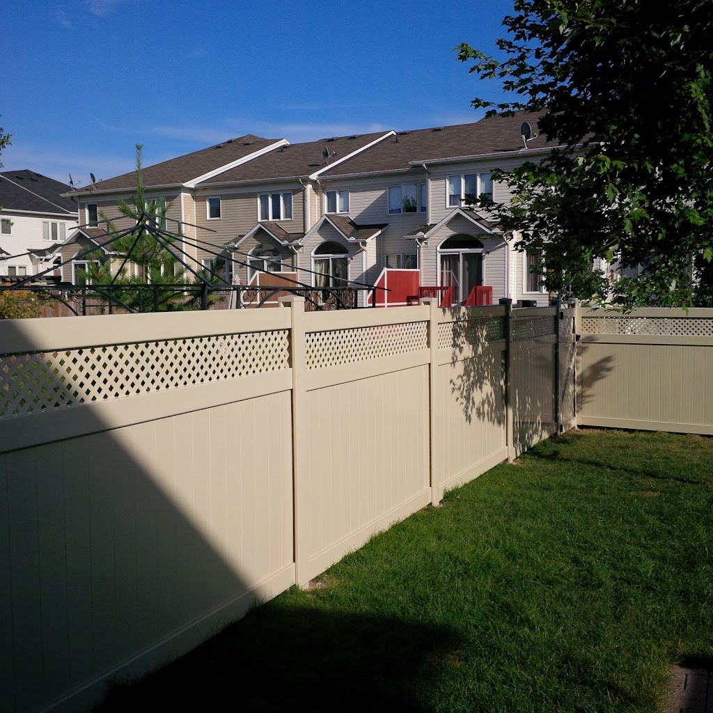 Fence Repairs Ottawa | 1931 Yorks Corners Rd, Edwards, ON K0A 1V0, Canada | Phone: (613) 262-9552