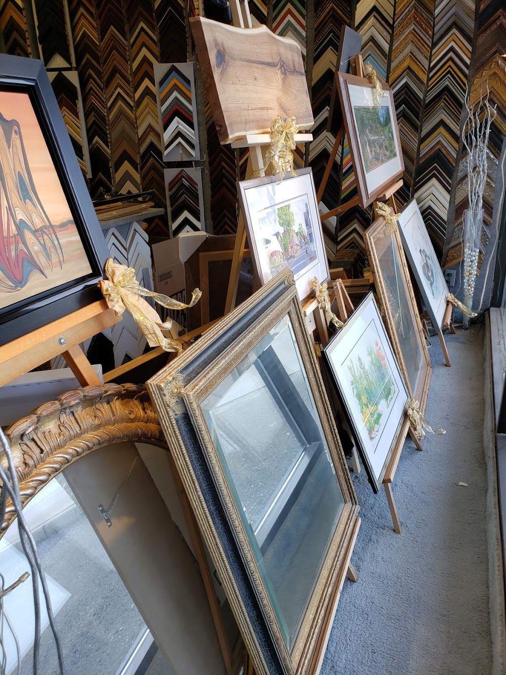 Unique Framing Gallery | 5293 Hwy 7, Markham, ON L3P 7M7, Canada | Phone: (905) 472-2668