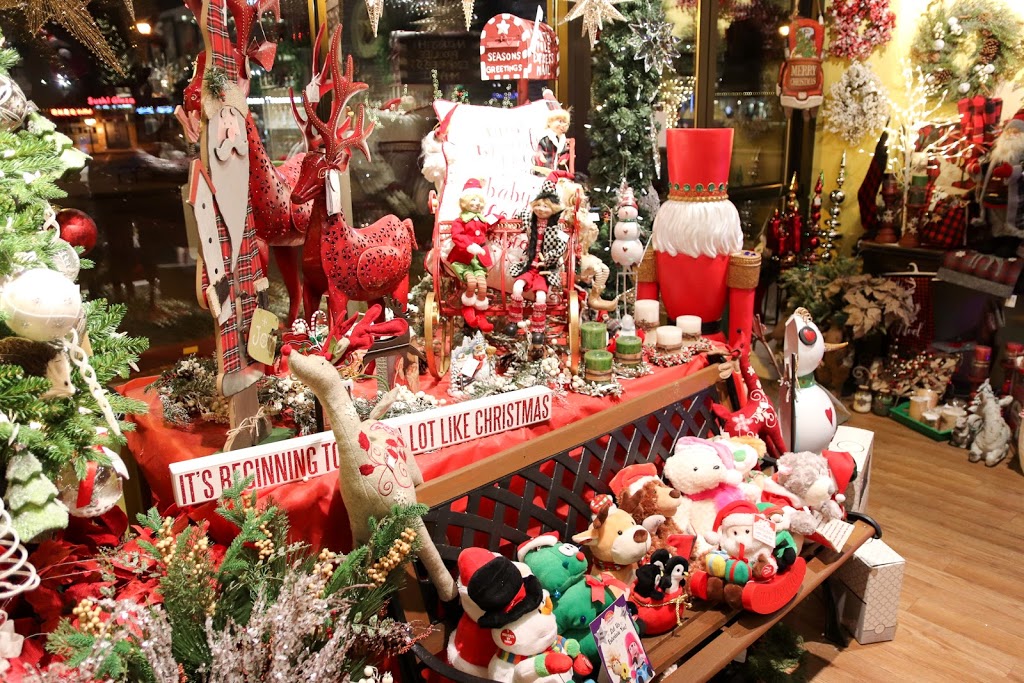 Christmas Wonderland by Home Treasures & More | 10816 Macleod Trail #106, Calgary, AB T2J 5N8, Canada | Phone: (403) 726-6880