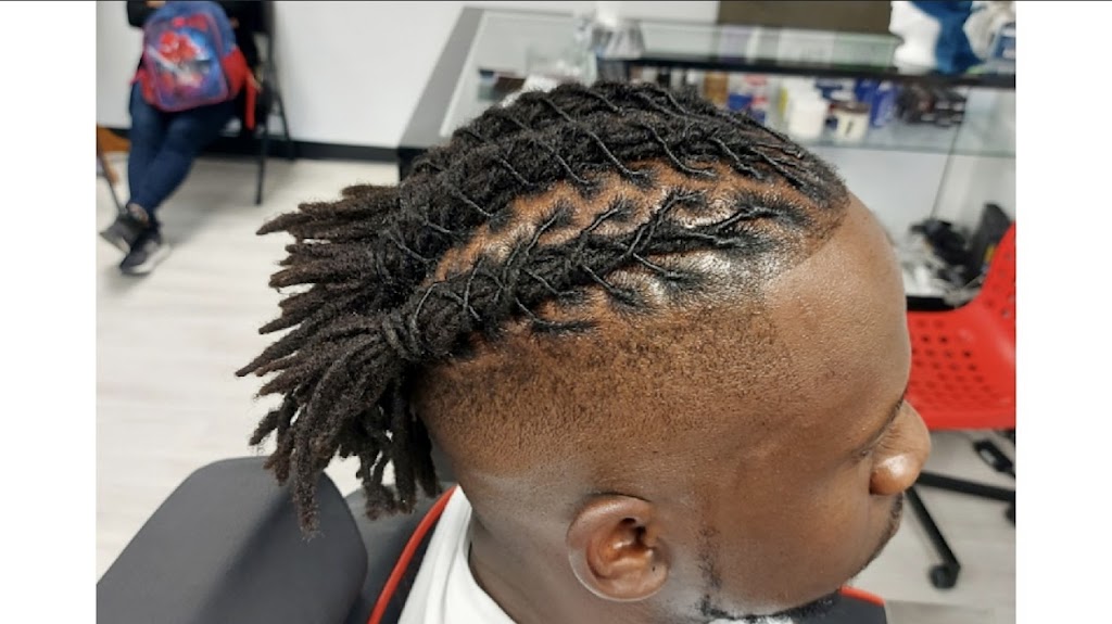 5 Star Dreadlocks | 4515 Macleod Trail SW, Calgary, AB T2G 0A5, Canada | Phone: (403) 835-5130