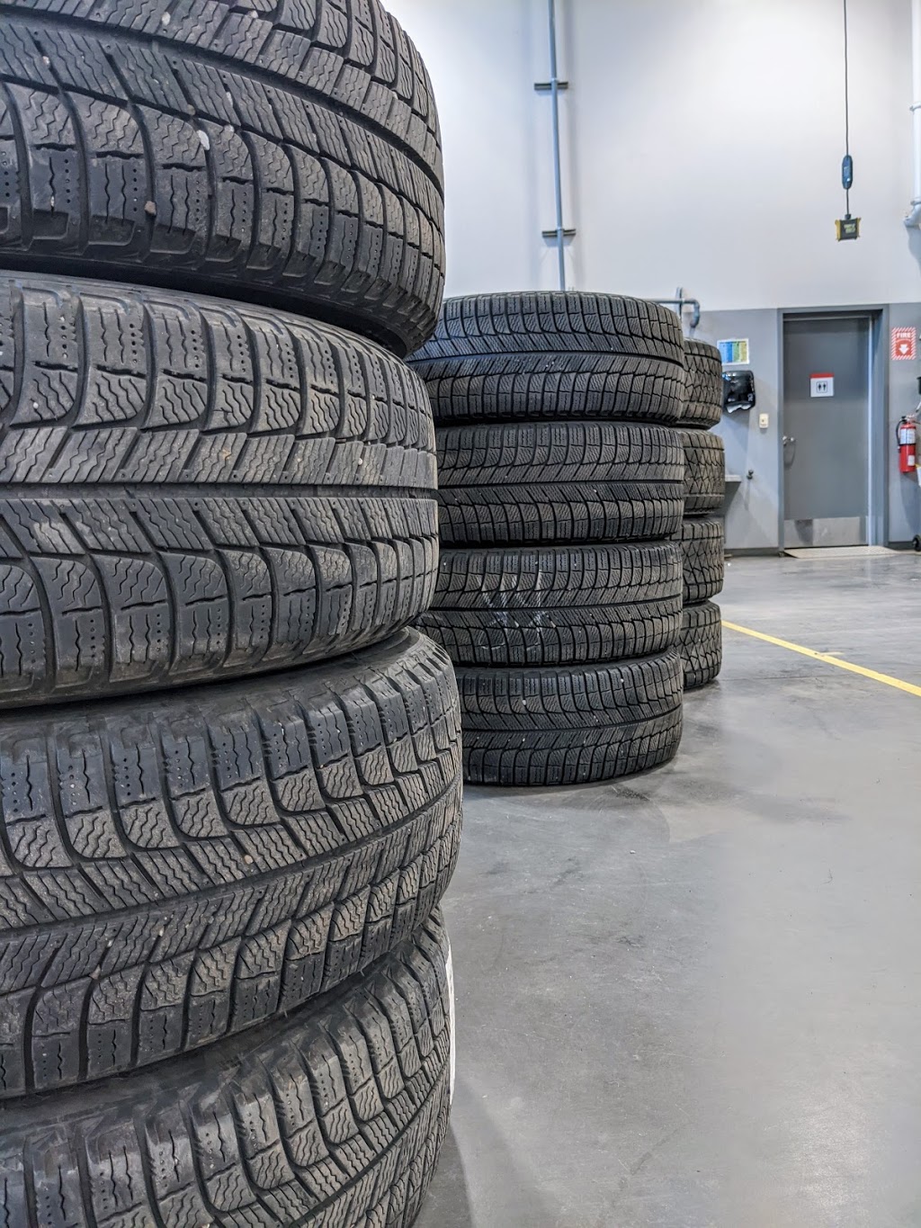 Kentville Toyota Tire Shop | 843 Park St #500, Kentville, NS B4N 3V7, Canada | Phone: (902) 678-6000