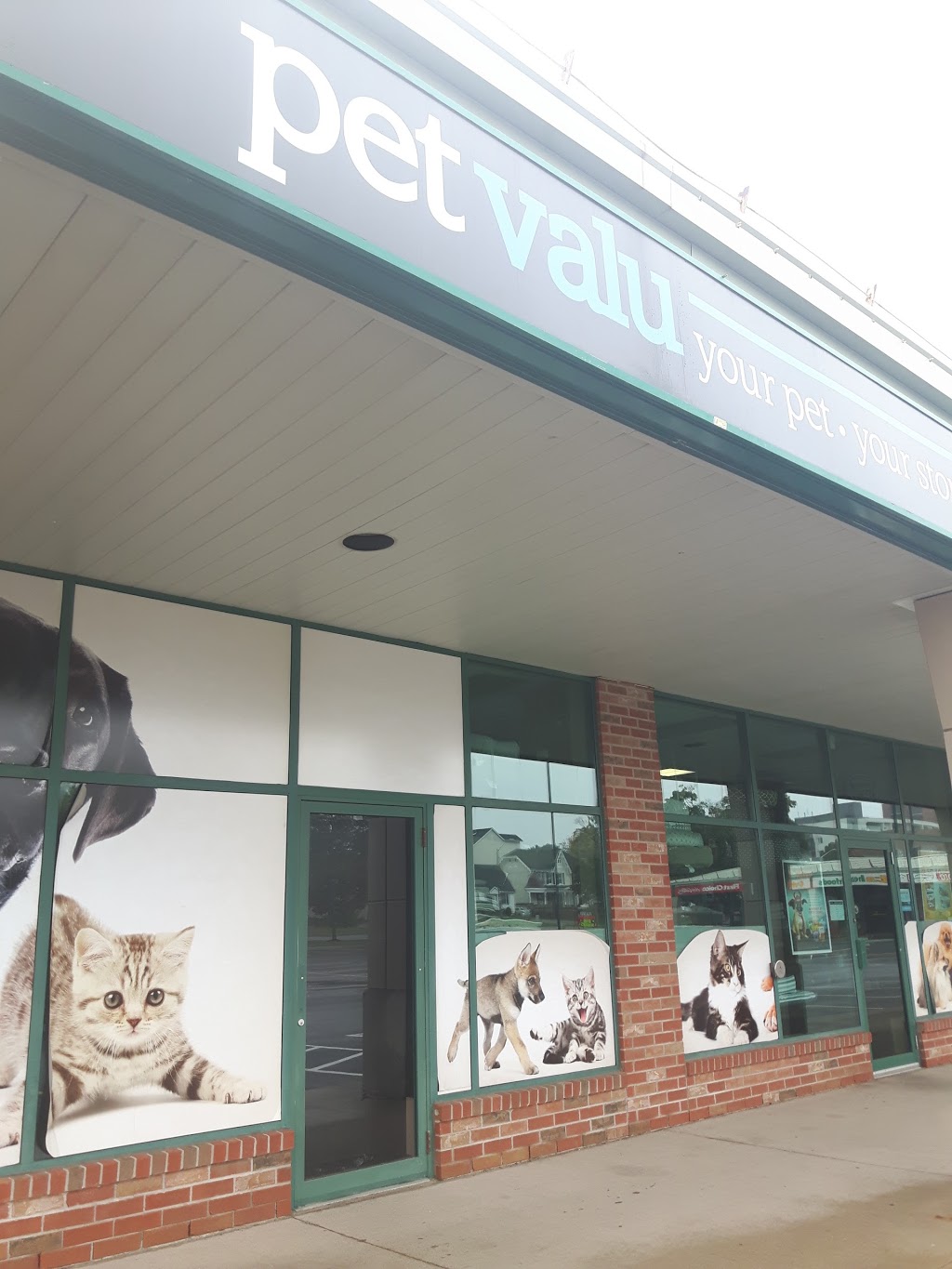 Pet Valu | 3714 Portage Rd, Niagara Falls, ON L2J 2K8, Canada | Phone: (905) 354-7444