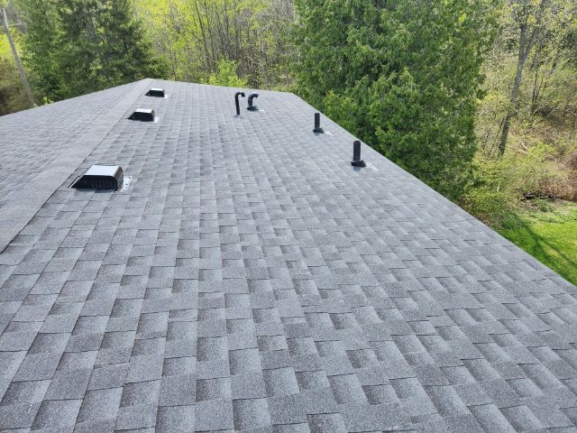 J Squared Roofing | Centre St, Belleville, ON K8N 4W6, Canada | Phone: (613) 827-0180