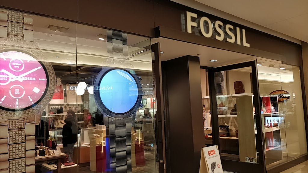 Fossil Store | 25 The West Mall #1747, Etobicoke, ON M9C 1B8, Canada | Phone: (416) 621-4059