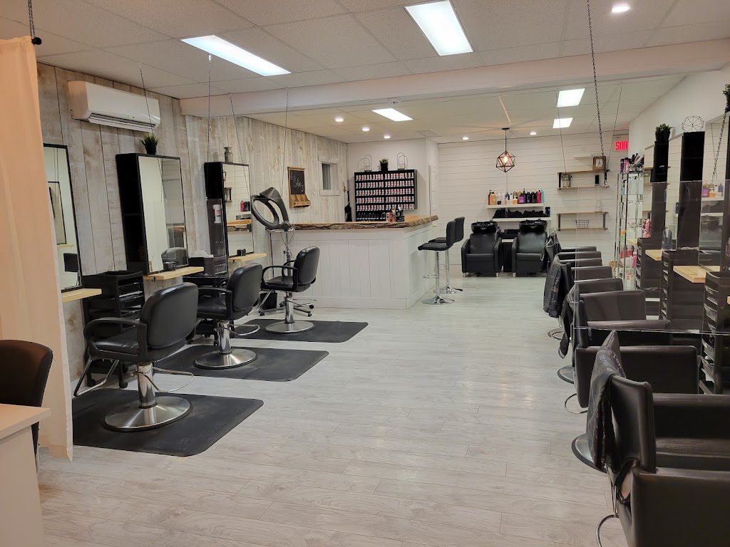 Coiffure G L Inc ( Maintenant Le Salon J) | 889 Bd du Curé-Labelle, Blainville, QC J7C 2L3, Canada | Phone: (450) 437-4919