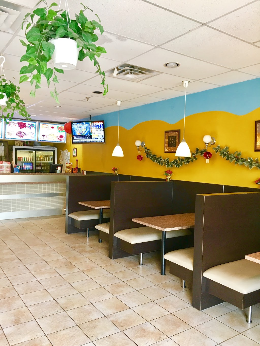 Five Star Restaurant (Chinese Restaurant ) | 965 Dundas St W, Whitby, ON L1P 1G8, Canada | Phone: (905) 430-8822