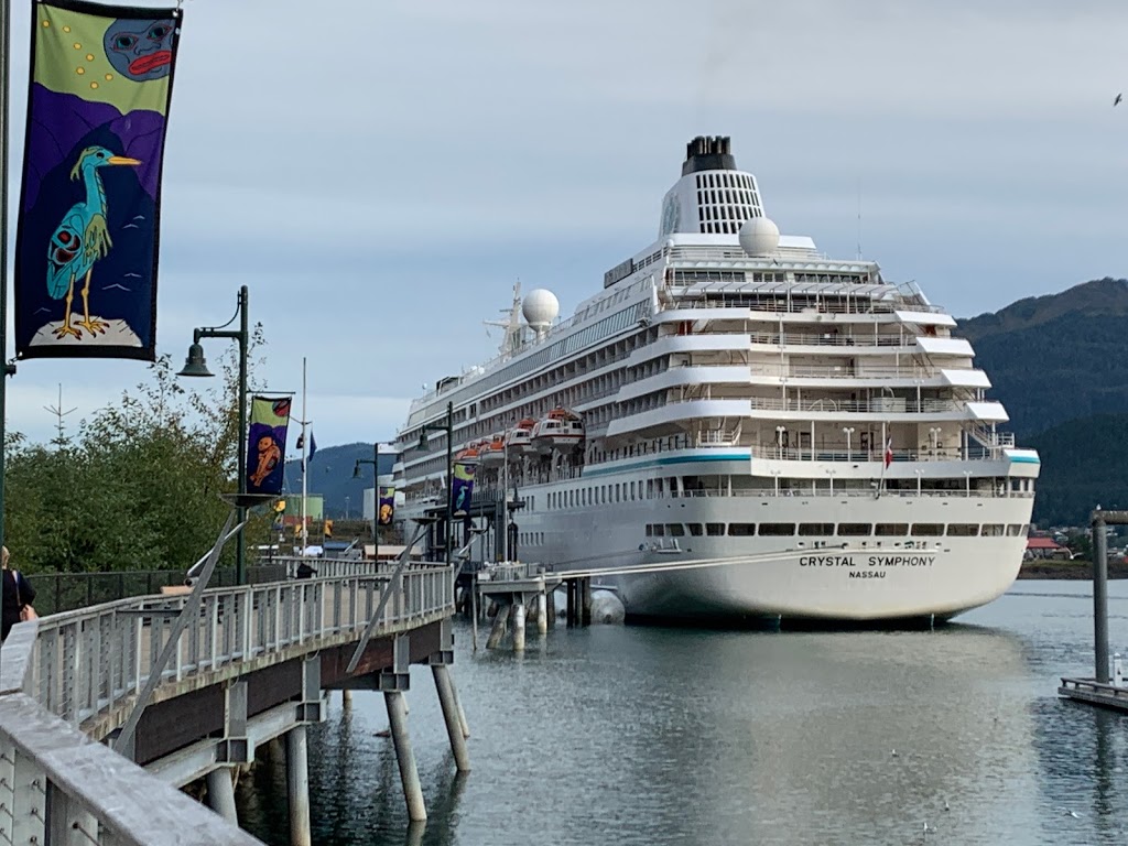 Expedia CruiseShipCenters, Oakville South | 135 Lakeshore Rd W #4, Oakville, ON L6K 1E5, Canada | Phone: (289) 863-7447