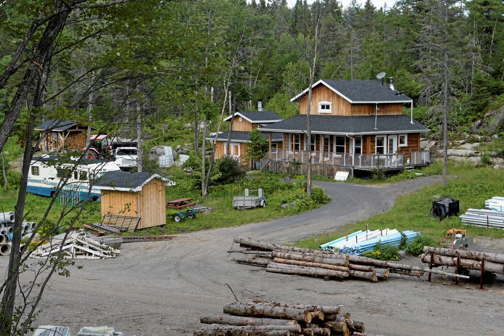 Saguenay Camping | Chemin de, Chemin St André, Jonquière, QC G7X 7V4, Canada | Phone: (418) 542-8467