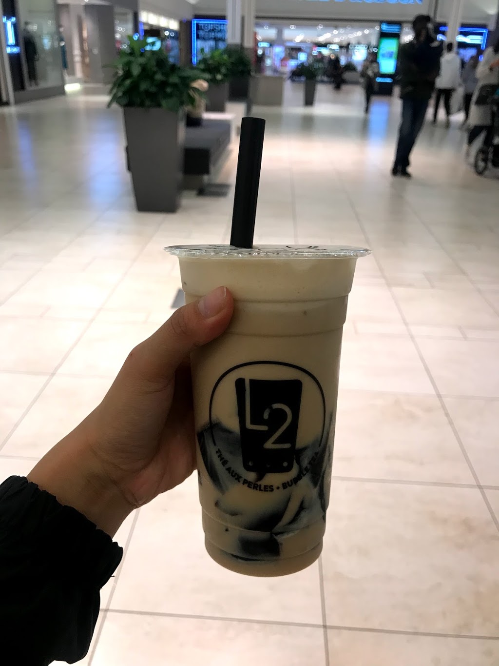 L2 Bubbletea | 7999 Boulevard des Galeries dAnjou, Anjou, QC H1M 1W9, Canada | Phone: (514) 836-6859