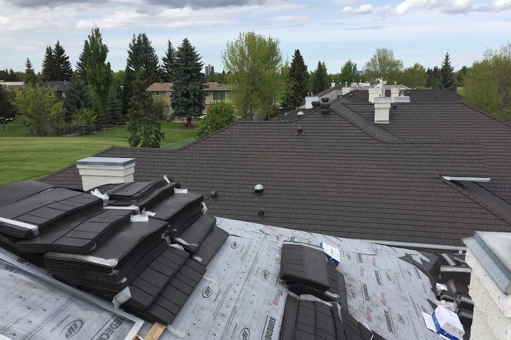 Safe Roofing | 168 Hayward Crescent NW, Edmonton, AB T6R 3G2, Canada | Phone: (780) 246-7597