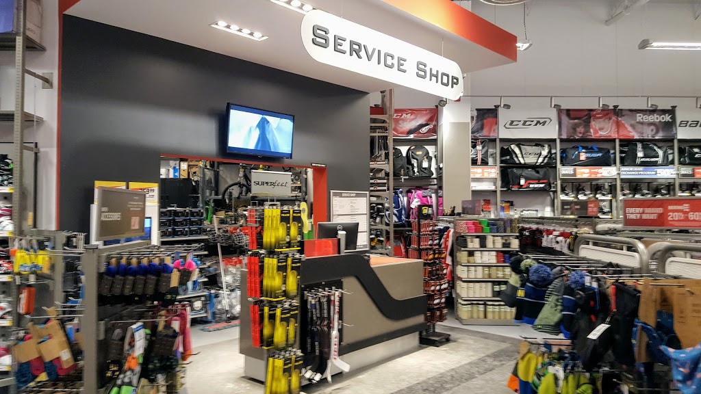 Sport Chek Simcoe Mall | SIMCOE MALL SPORT CHEK, 140 Queensway East #2, Simcoe, ON N3Y 4Y7, Canada | Phone: (519) 426-0409