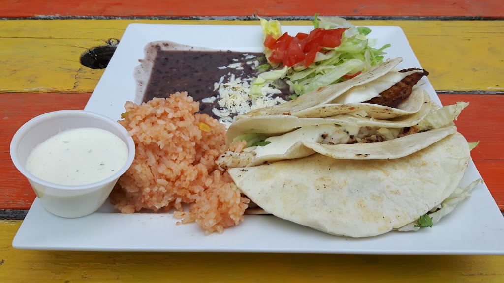 Chachalacas Mexican Cuisine | 110 Centre St, Regina Beach, SK S0G 4C0, Canada | Phone: (306) 729-4288