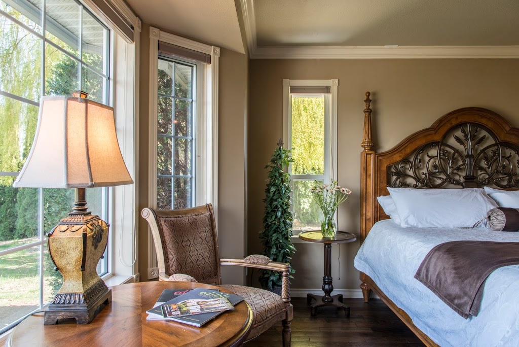 ELaysa Guesthouse and Vineyard Retreat | 1056 Corbishley Ave, Penticton, BC V2A 8V3, Canada | Phone: (236) 422-2122