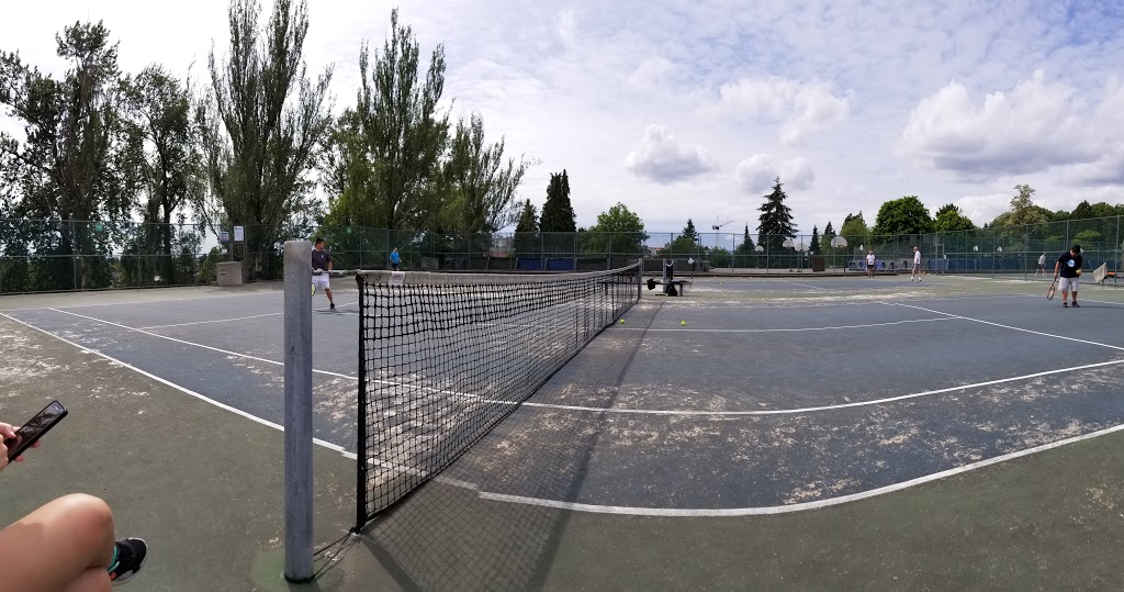Queen Elizabeth Park Public Pickleball & Tennis Courts | 37 Avenue West, Vancouver, BC V5Y, Canada | Phone: (604) 873-7000