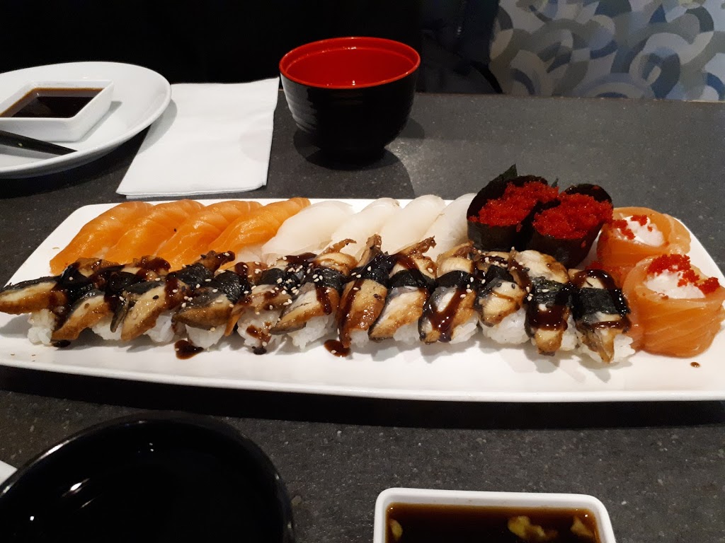 Moon Sushi | 1900 Fowler Dr, Mississauga, ON L5K 1T7, Canada | Phone: (905) 916-7888