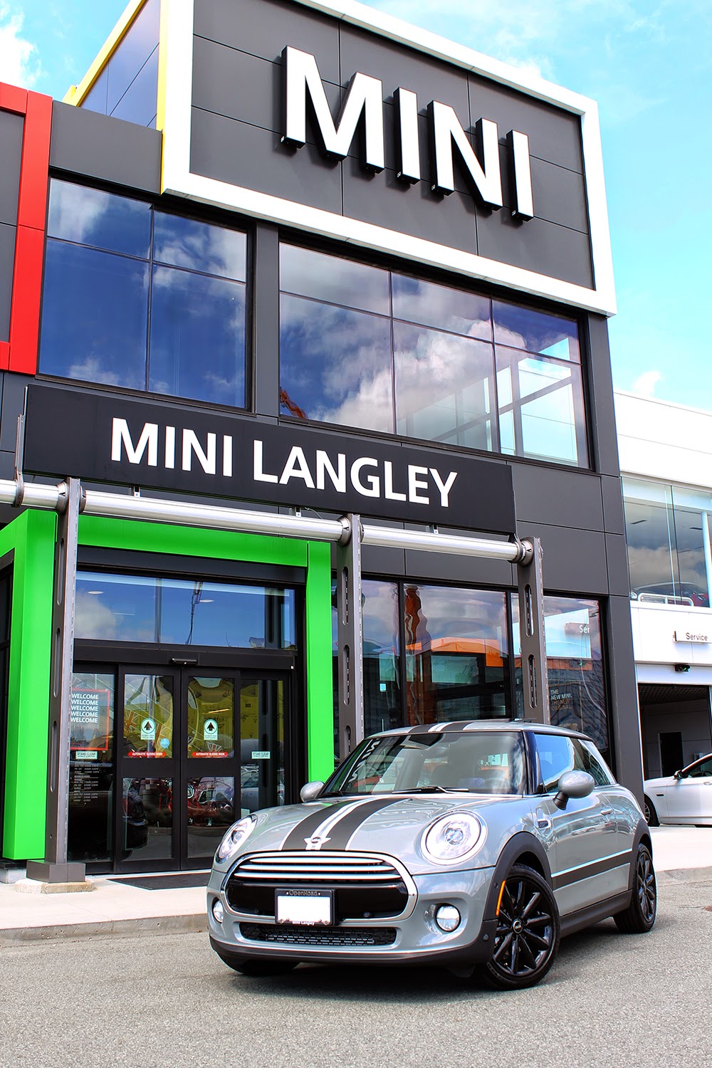 MINI Langley | 6025 Collection Dr, Langley City, BC V3A 0C2, Canada | Phone: (604) 533-0269