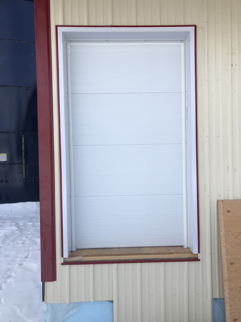 Steinbach Overhead Doors | Tower Ave, Steinbach, MB R5G 0B0, Canada | Phone: (204) 371-1871