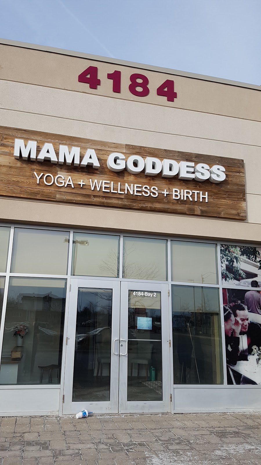 Mama Goddess Yoga & Wellness | 4184 Spratt Rd unit 2, Gloucester, ON K1V 0Z6, Canada | Phone: (613) 425-6262