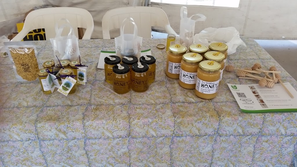 Circling Hawk Honey Farm | 13433 Leslie St, Richmond Hill, ON L4E 1A2, Canada | Phone: (289) 809-4360