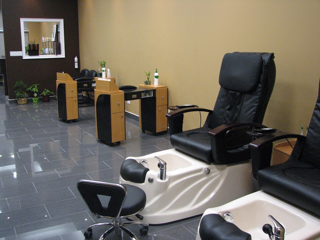 Salon Miraj | 680 Rexdale Blvd #14, Etobicoke, ON M9W 0B5, Canada | Phone: (416) 666-9665