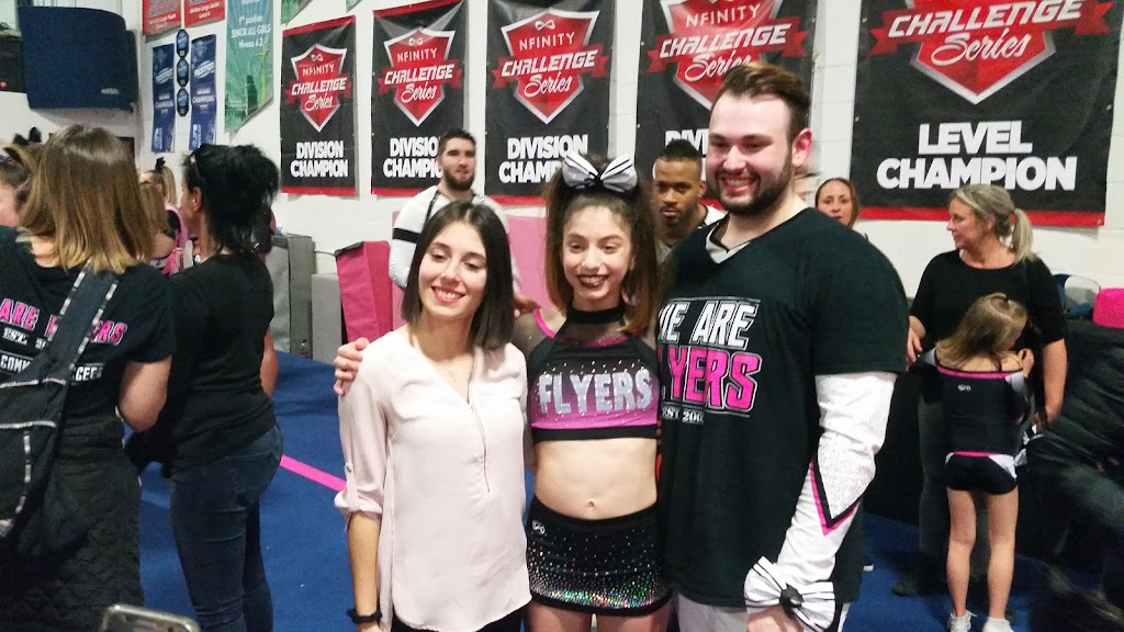 Flyers All-Starz Cheerleading | 9233 Rue Thimens, Pierrefonds, QC H8Y 0A1, Canada | Phone: (514) 332-3777