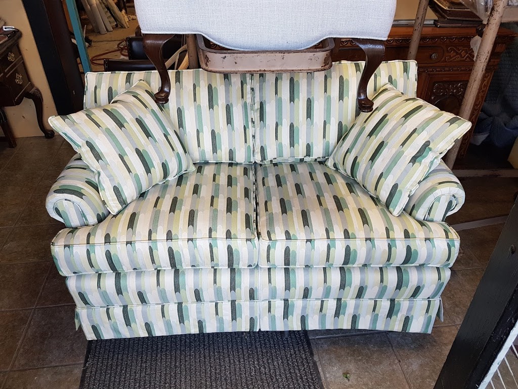 Eric Upholstering | 2036 Eglinton Ave W, York, ON M6E 2K5, Canada | Phone: (416) 781-1163