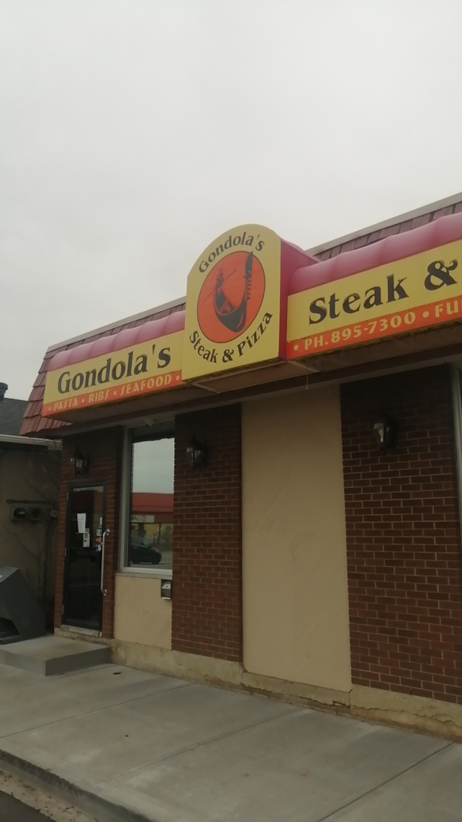 Gondolas Steak & Pizza | 5031 50 St, Lamont, AB T0B 2R0, Canada | Phone: (780) 895-7300