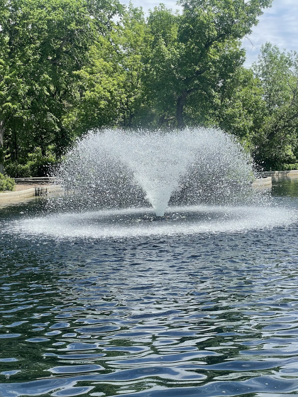 Assiniboine Park Duck Pond Shelter | Assiniboine Park, Winnipeg, MB R3P 2N8, Canada | Phone: (204) 927-6000