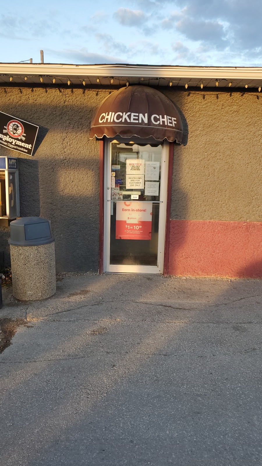 Esso - Chicken Chef | 104 MAIN ST. AND JCT. HWY #6, Lundar, MB R0C 1Y0, Canada | Phone: (204) 762-5100