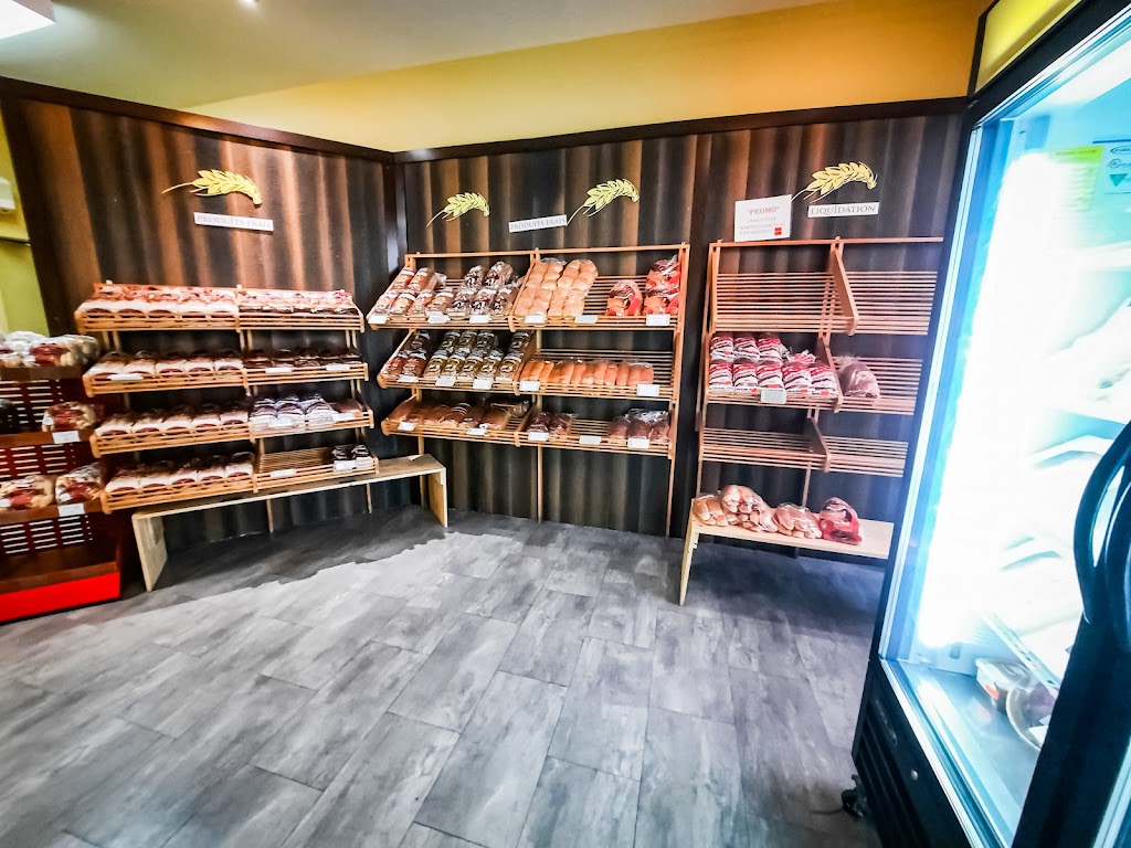 Boulangerie Lemieux | 1198 Av. Saint-Louis, Plessisville, QC G6L 2M5, Canada | Phone: (819) 789-0646