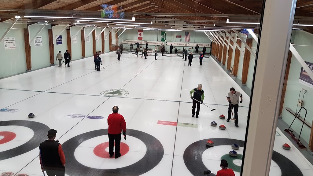 Forest Curling Club | 6276 Townsend Line, Forest, ON N0N 1J0, Canada | Phone: (519) 786-2736