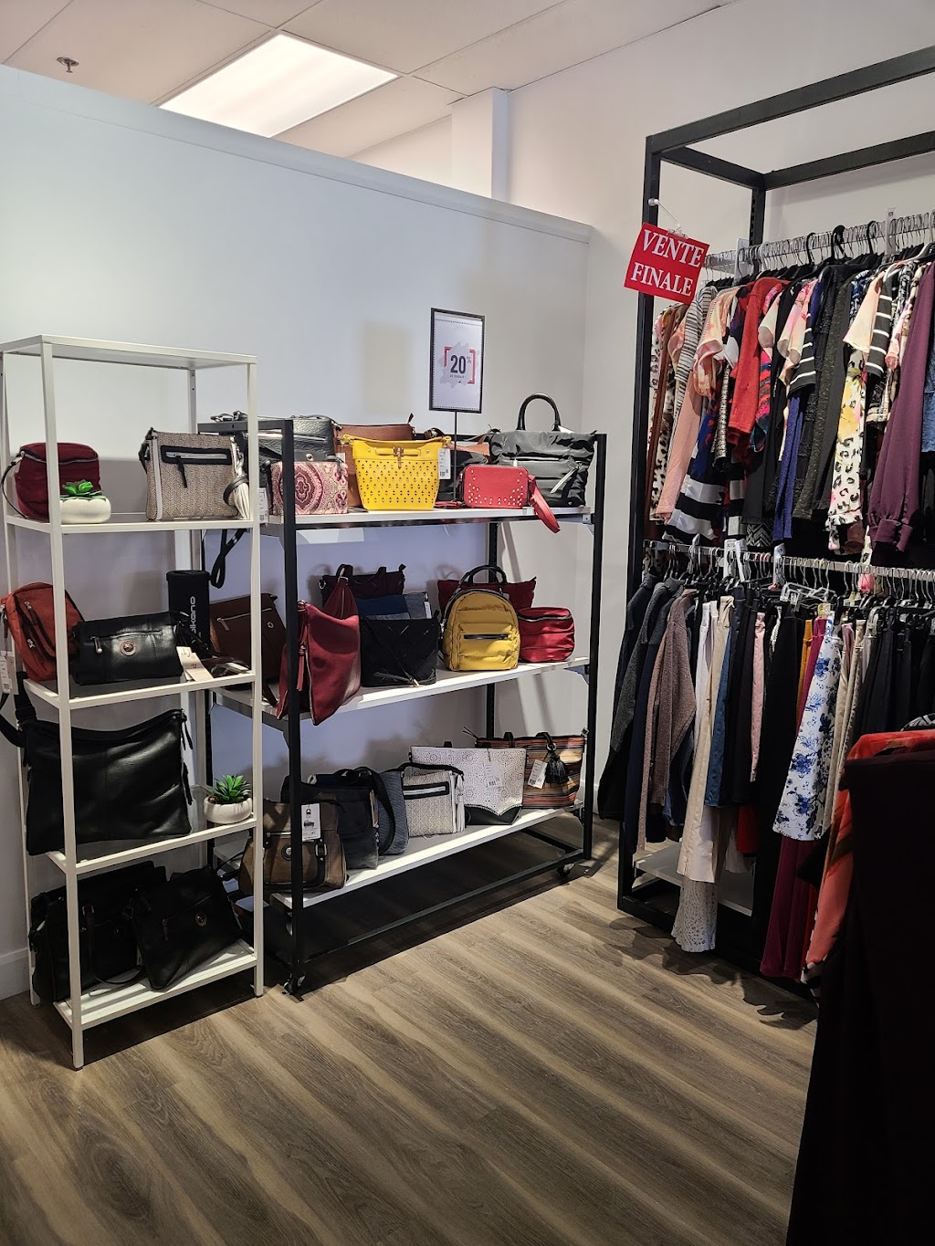 Boutique Au Féminin | 120 Boulevard Bellerose E, Laval, QC H7K 1S7, Canada | Phone: (450) 667-0585