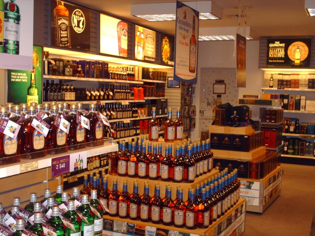 Duty Free Americas - Blaine Exit 275 | 20 12th St, Blaine, WA 98231, USA | Phone: (360) 332-5223