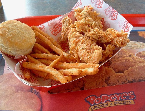 Popeyes Louisiana Kitchen | 579 Kerr St #14, Oakville, ON L6K 3E1, Canada | Phone: (905) 339-0909