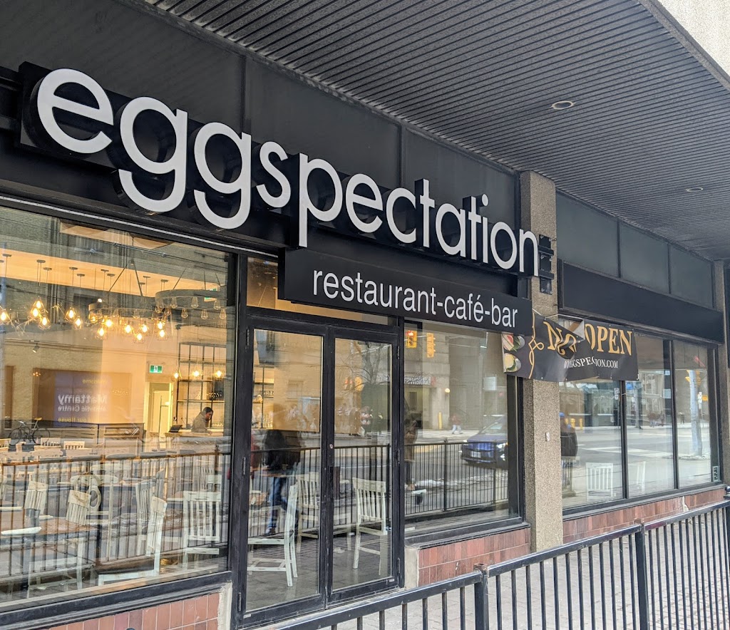 Eggspectation Carlton | 45 Carlton St, Toronto, ON M5B 2H9, Canada | Phone: (416) 519-1880