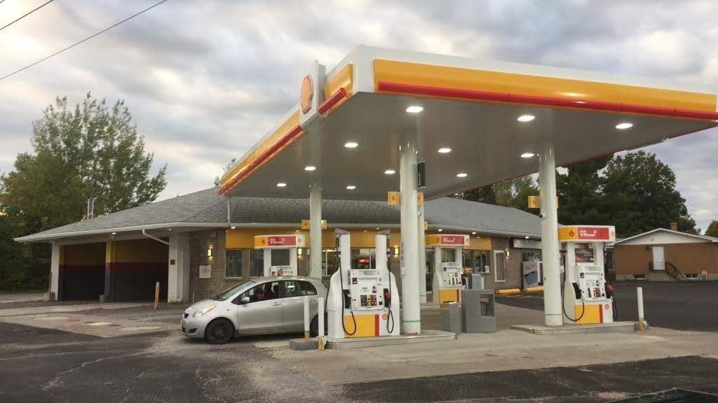 Eganville Shell | 16 Alice St, Eganville, ON K0J 1T0, Canada | Phone: (613) 628-5000