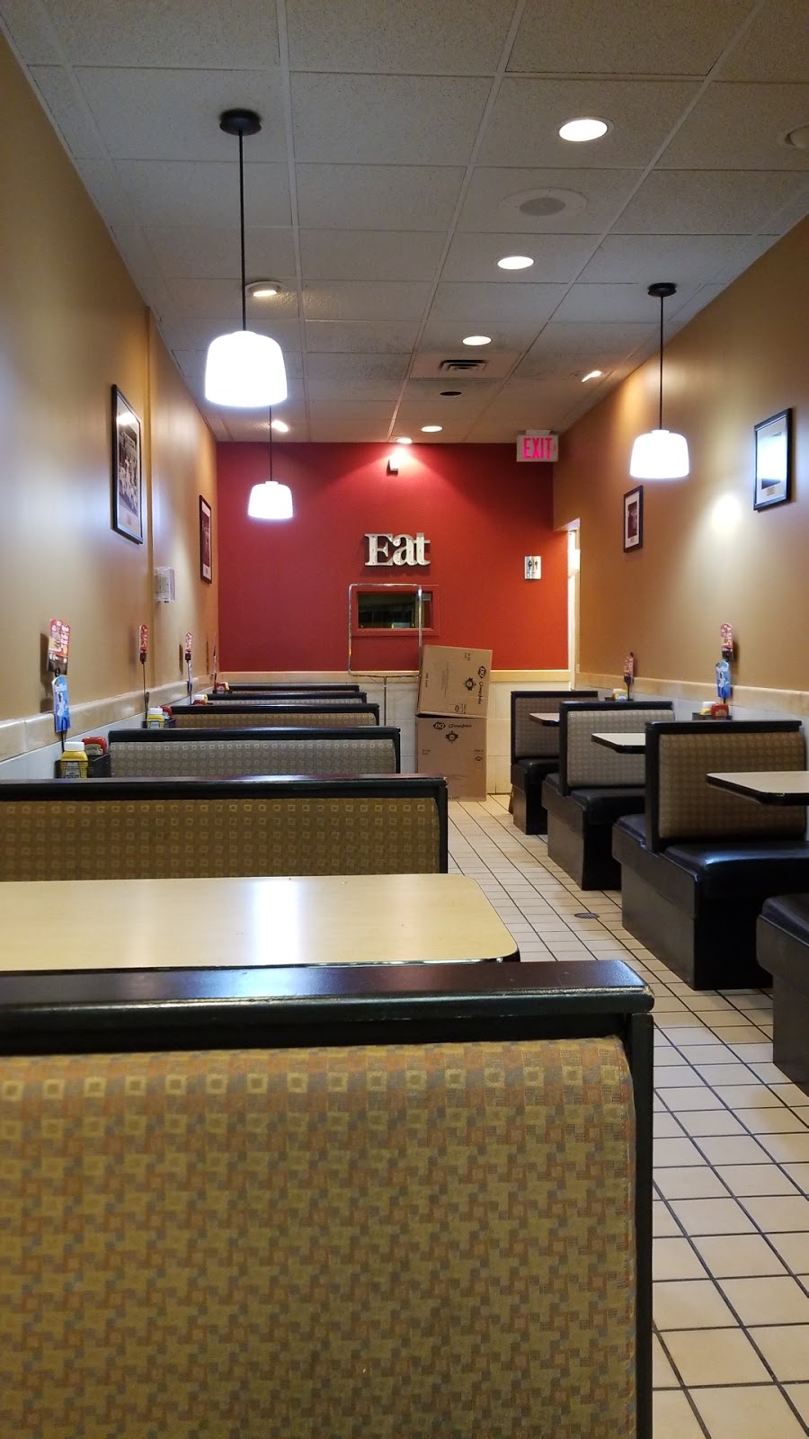 Dairy Queen Grill & Chill | 1871 Grant Ave, Winnipeg, MB R3N 1Z2, Canada | Phone: (204) 489-0369