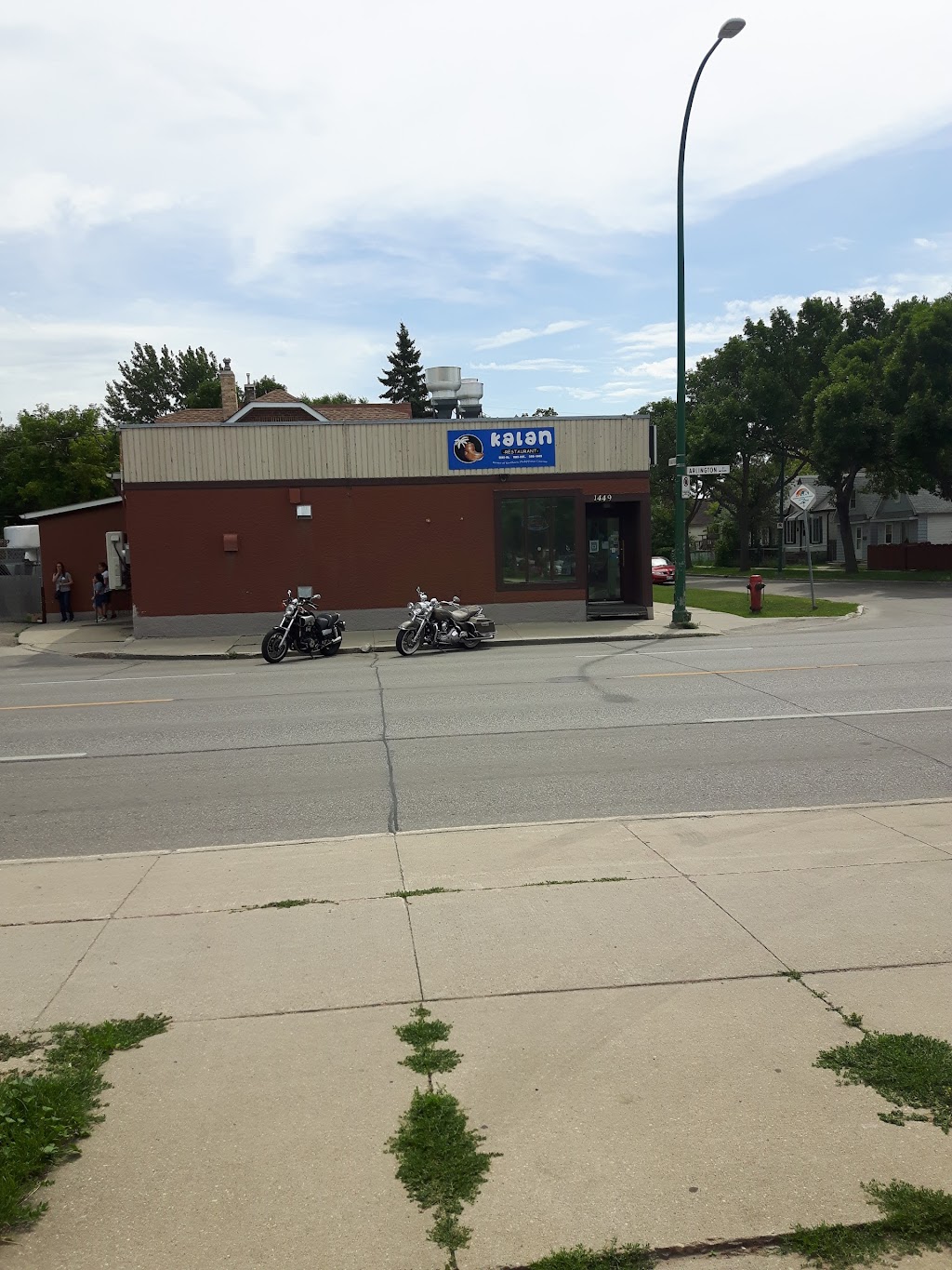 Kalan Restaurant | 1449 Arlington St, Winnipeg, MB R2X 1T5, Canada | Phone: (204) 586-1449