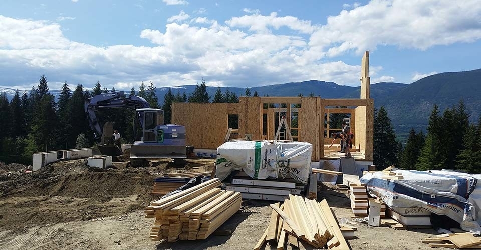 Green Emerald Construction | 2100 45 Ave NE, Salmon Arm, BC V1E 2A3, Canada | Phone: (250) 833-5855