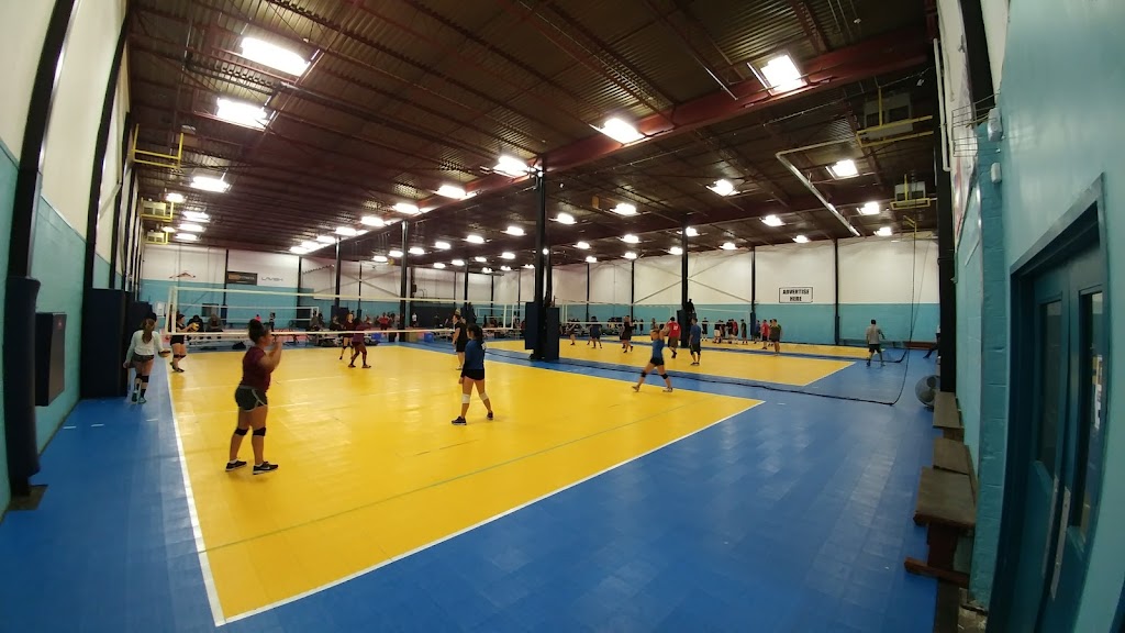 Supreme Courts Volleyball | 11 Buchanan Ct, London, ON N5Z 4P9, Canada | Phone: (226) 667-9900