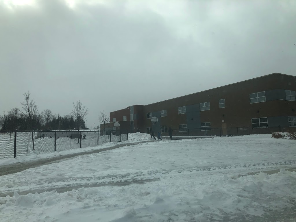 Anne J. MacArthur Public School | 820 Farmstead Dr, Milton, ON L9T 8J6, Canada | Phone: (905) 878-2076