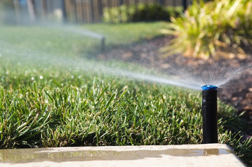 8 Days A Week Lawn Sprinkler Systems | 36 Thorpe St, Dundas, ON L9H 1K7, Canada | Phone: (905) 628-3297