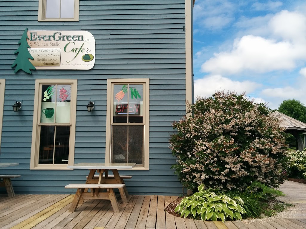 Evergreen Cafe | 95 Main St, Souris, PE C0A 2B0, Canada | Phone: (902) 743-3330